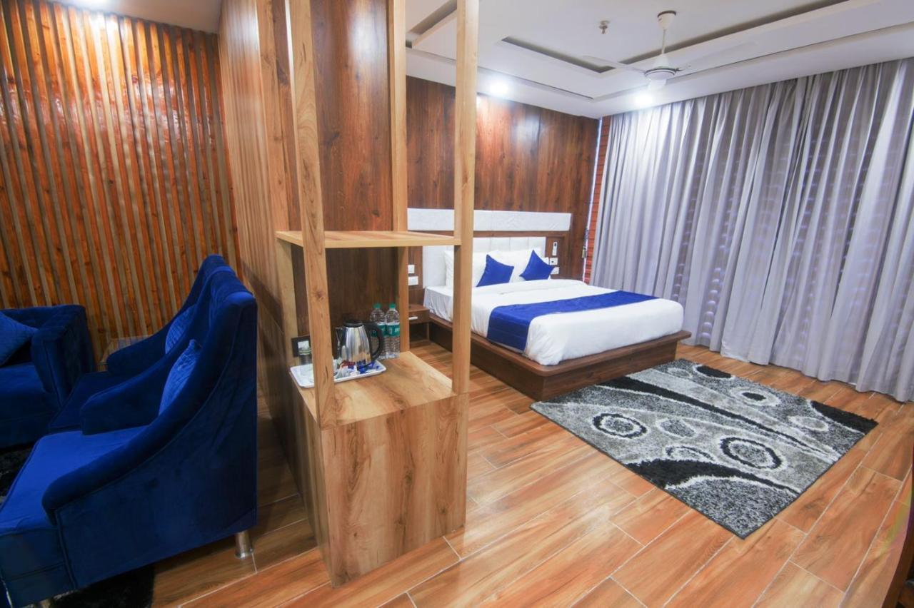 Shivaay Morex- A Vegetarian Hotel Дармсала Екстер'єр фото