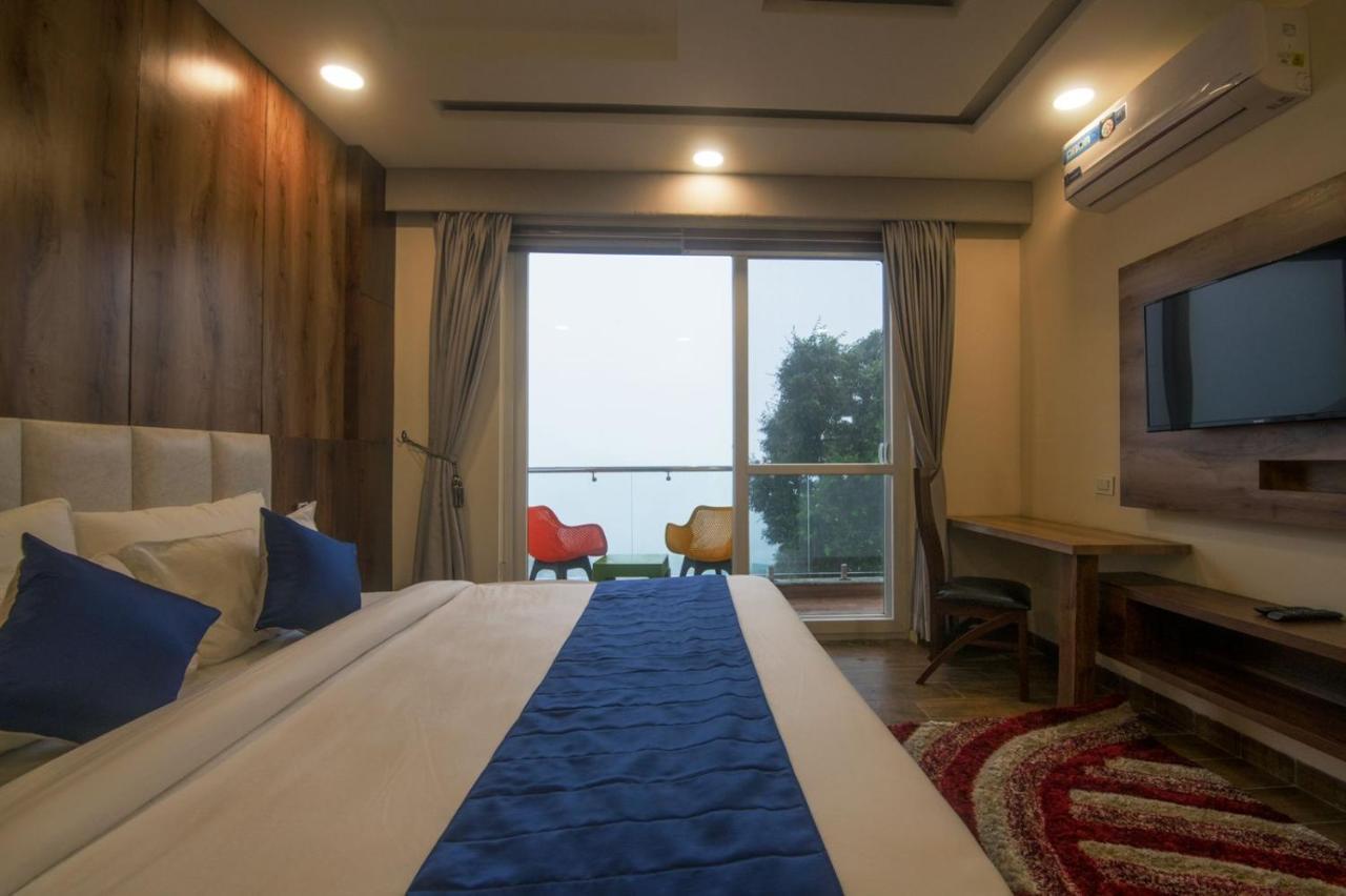 Shivaay Morex- A Vegetarian Hotel Дармсала Екстер'єр фото