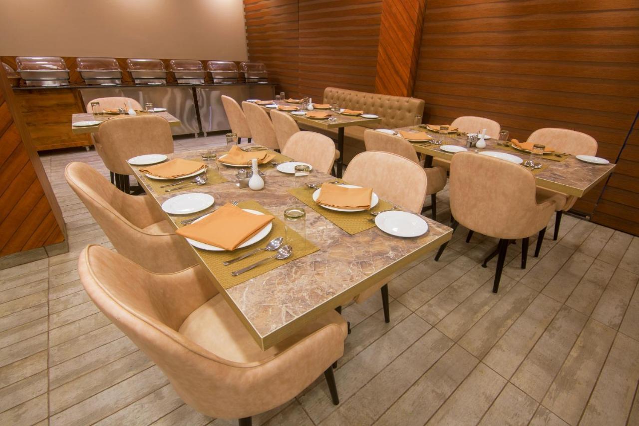 Shivaay Morex- A Vegetarian Hotel Дармсала Екстер'єр фото