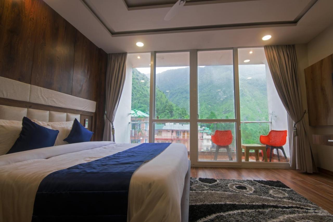 Shivaay Morex- A Vegetarian Hotel Дармсала Екстер'єр фото